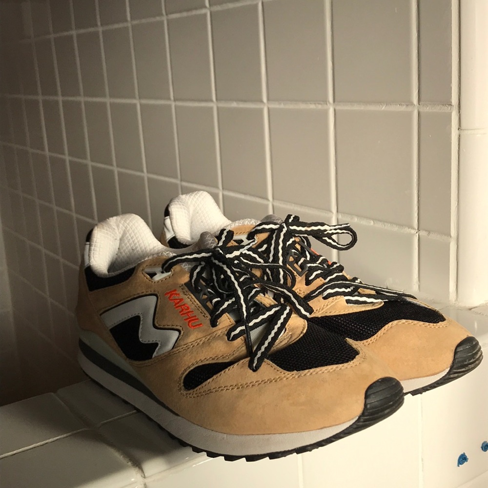KARHU Finland Running Sneakers